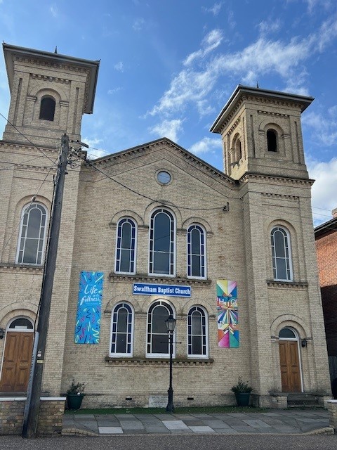 Front virew of Swaffham Baptist Church